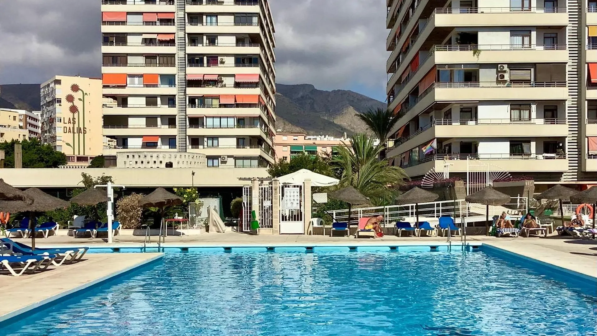 La Nogalera Modern And Spacious Apartment With Pool And Sea View Torremolinos